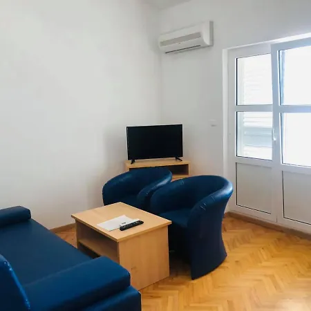 Adriana Apartment *